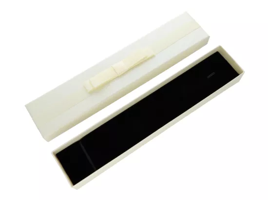 O1I28 PUDEŁKO NA BIŻUTERIĘ 4,5/21,5 cm