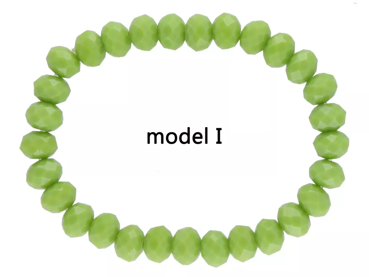 R2P95 BRANSOLETKA KRYSZTAŁKI 8 mm NA GUMCE