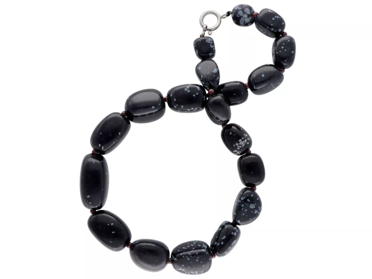 N1Z53 NASZYJNIK OBSYDIAN ŚNIEŻNY BRYŁKI