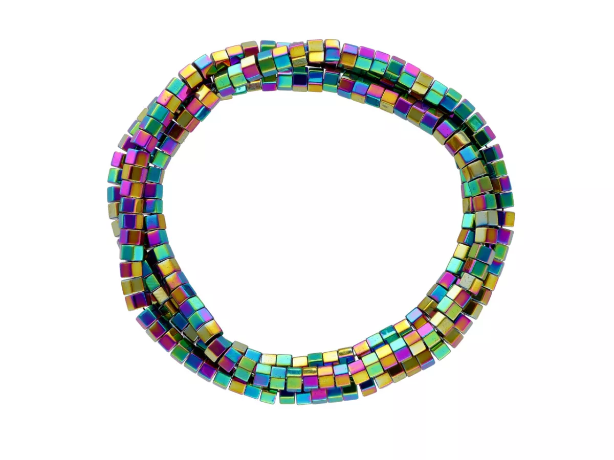 K7J70 HEMATYT SZEŚCIOKĄTY 3/2 mm - 1 SZNUR