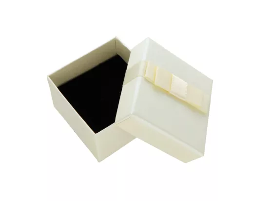 O1I23 PUDEŁKO NA BIŻUTERIĘ 6/6 cm