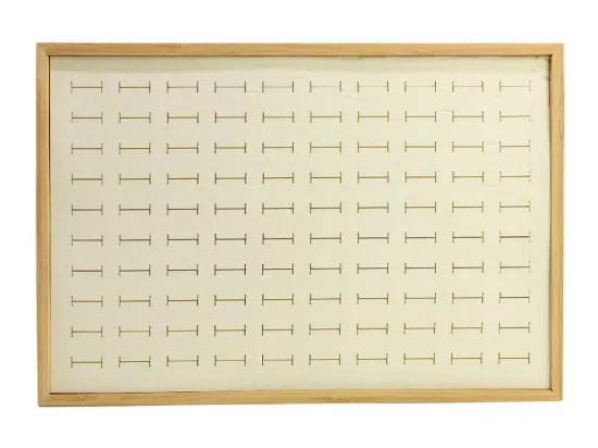 O1I48 EKSPOZYTOR NA PIERŚCIONKI