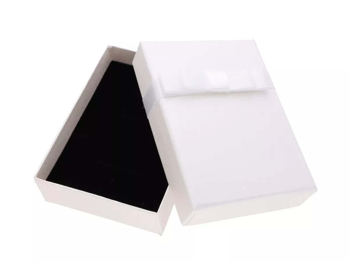 O1I27AH PUDEŁKO NA BIŻUTERIĘ 8/11 cm 12 SZTUK - HURT