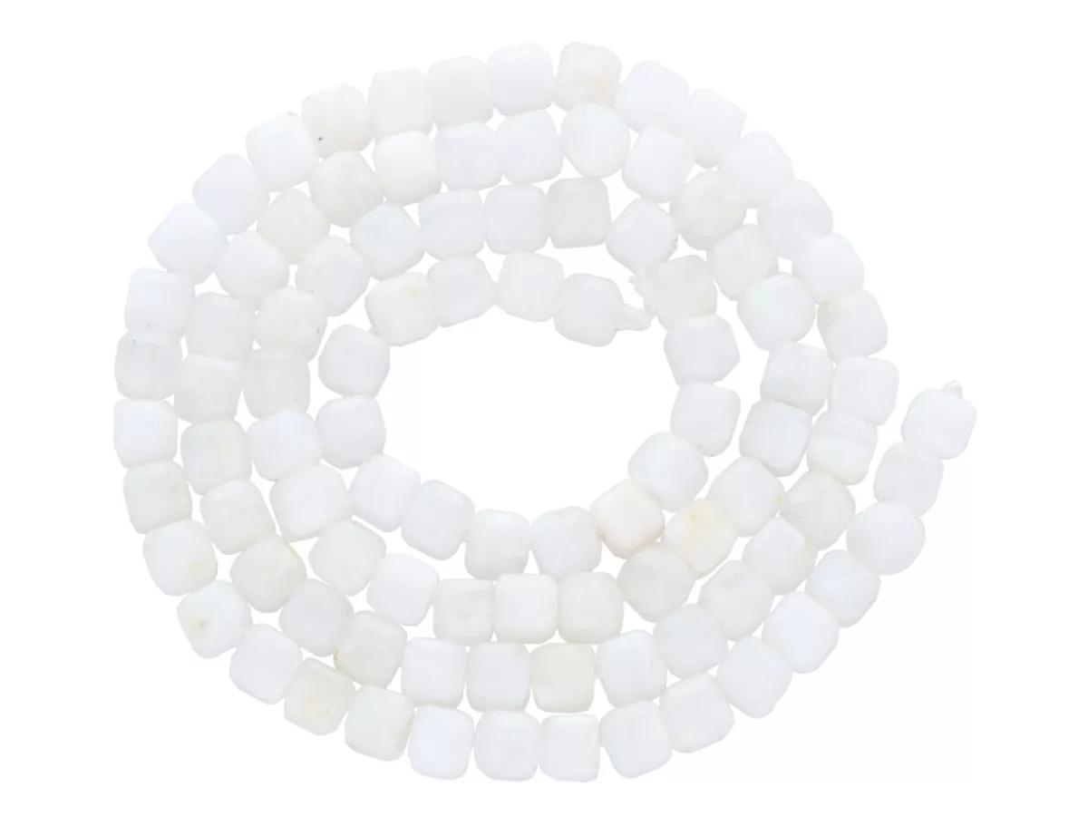 K7H78 KAMIEŃ KSIĘŻYCOWY KOSTKI 4,5/4,5 mm - 1 SZNUR