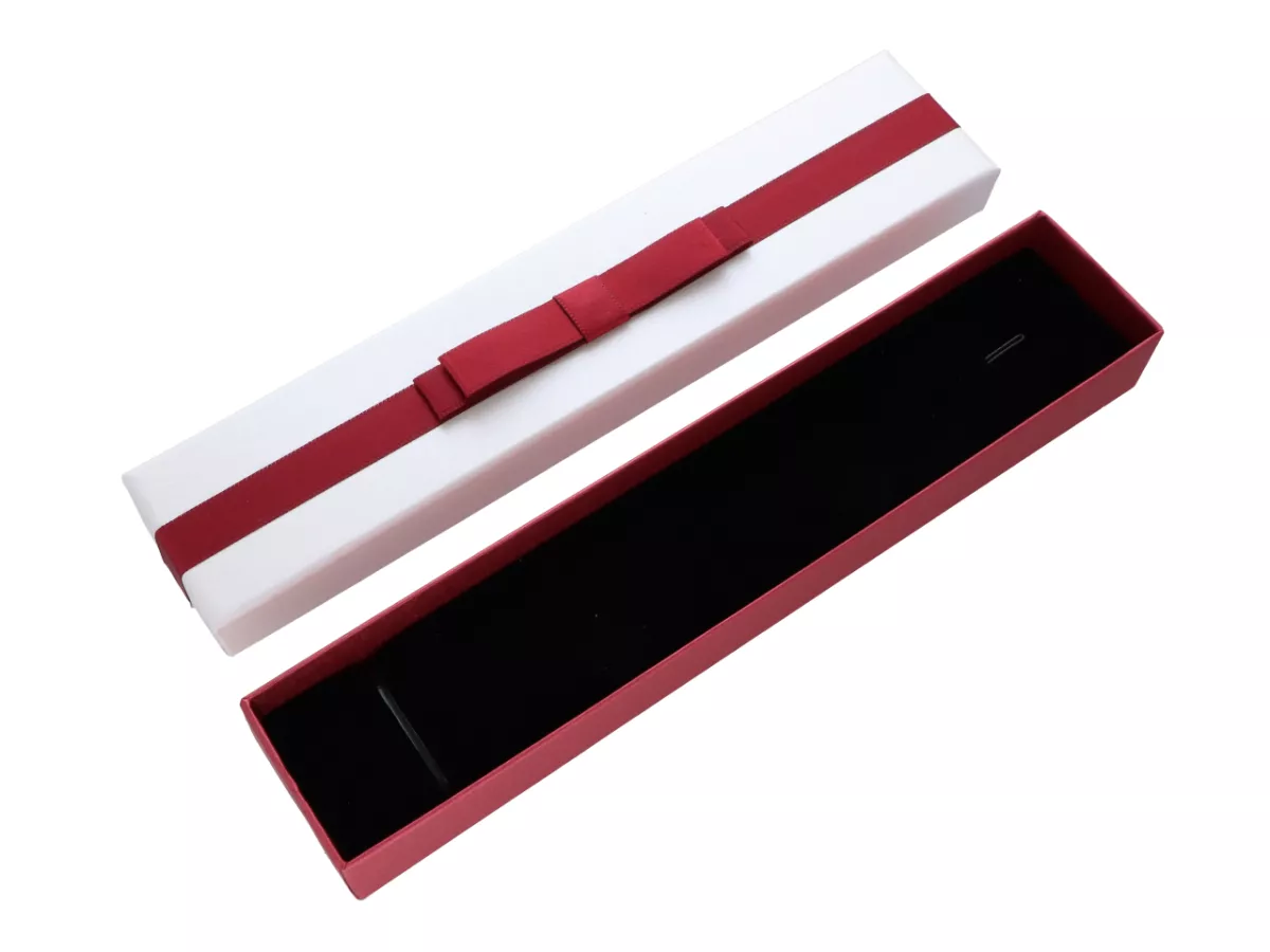 V1A55 PUDEŁKO NA BIŻUTERIĘ 4,5/21,5cm (O1I35) WADLIWY