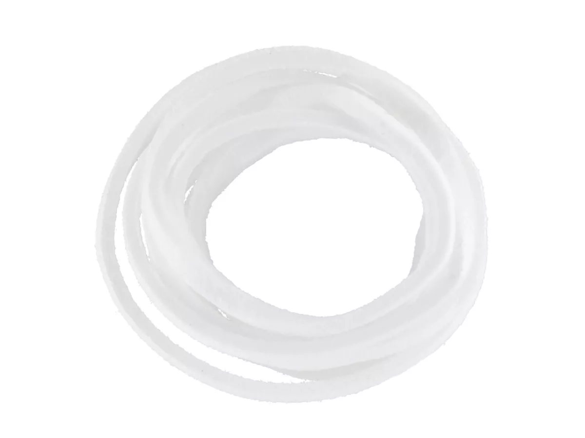 L3J09 RZEMIEŃ ZAMSZOWY 3/2 mm 1 metr