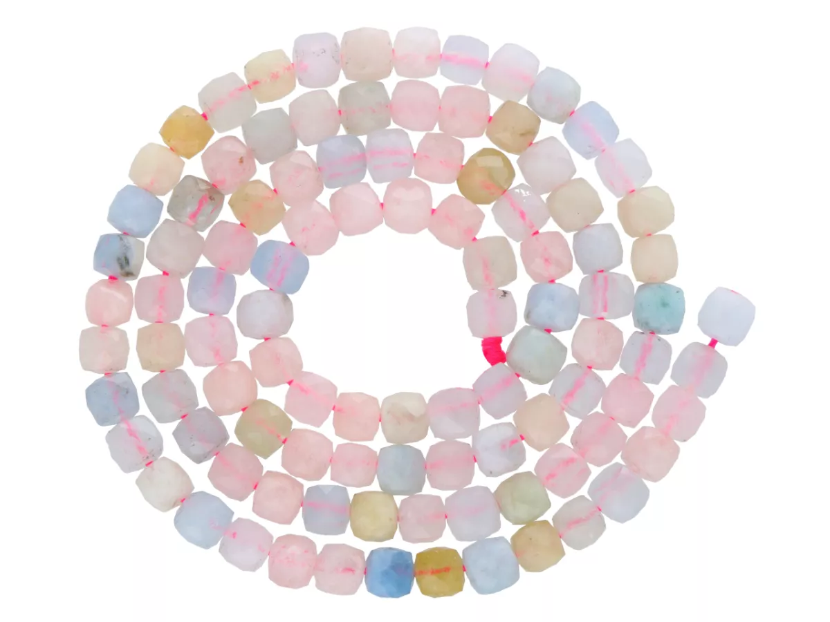 K7B44 MORGANIT KOSTKI FASETOWANE 4/4 mm - 1 SZNUR