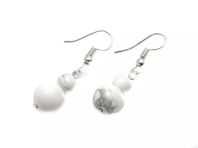 U1G19 KOLCZYKI HOWLIT BIAŁY KULE 1 PARA