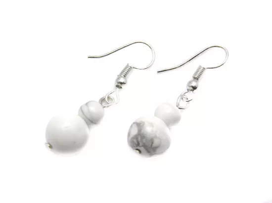 U1G19 KOLCZYKI HOWLIT BIAŁY KULE 1 PARA