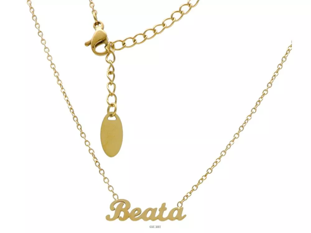 Wyróżnij się z tłumu! Wybierz spersonalizowane naszyjniki z imionami 