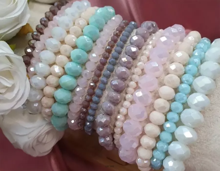 Jak zrobić bransoletki z koralików?