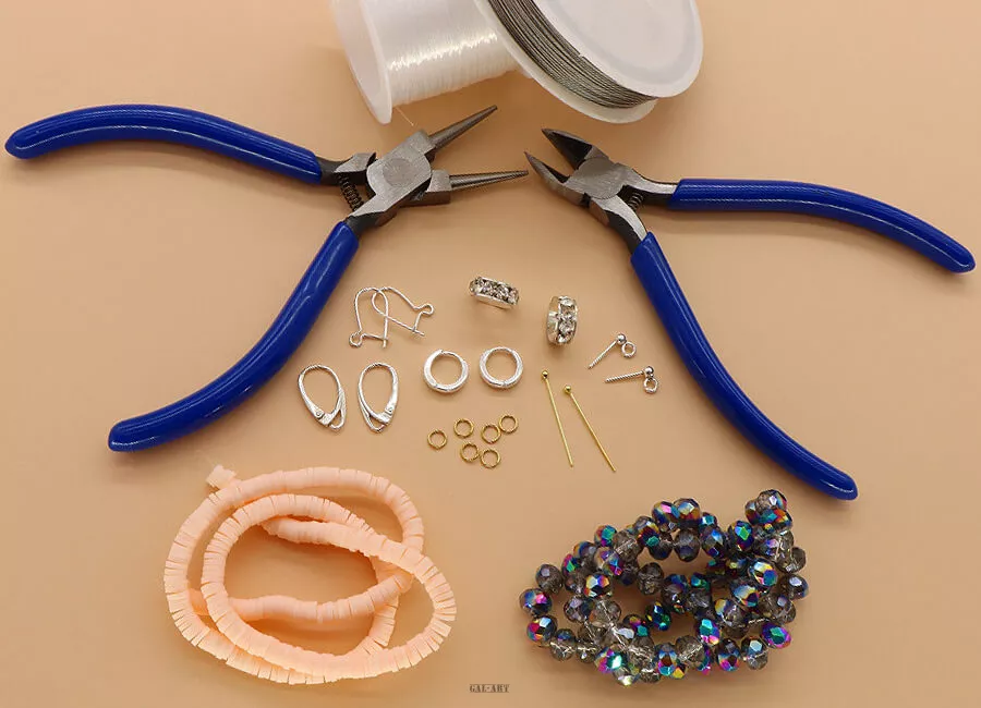 Jak zrobić kolczyki z koralików? Pełna instrukcja