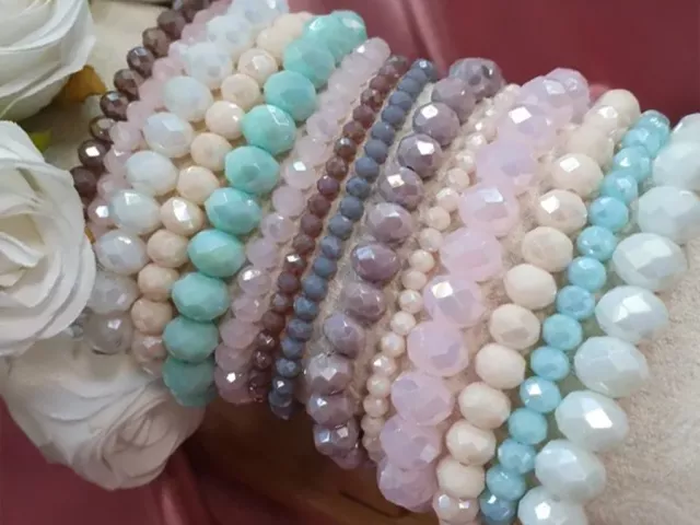 Jak zrobić bransoletki z koralików?